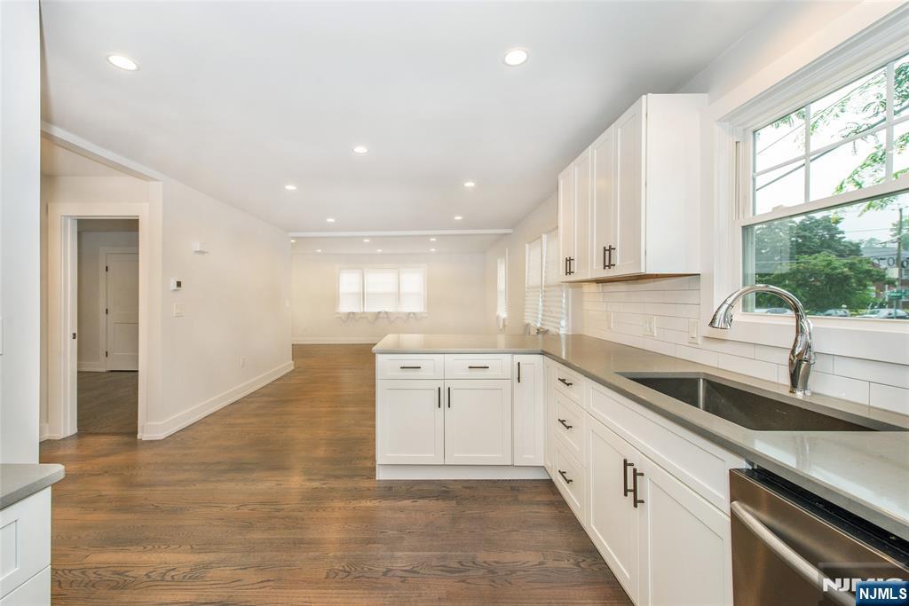 266-268 Elmwood Avenue - Photo 4