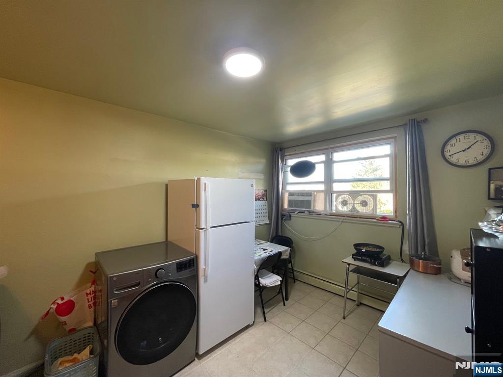 220 Bloomfield Avenue — photo 12