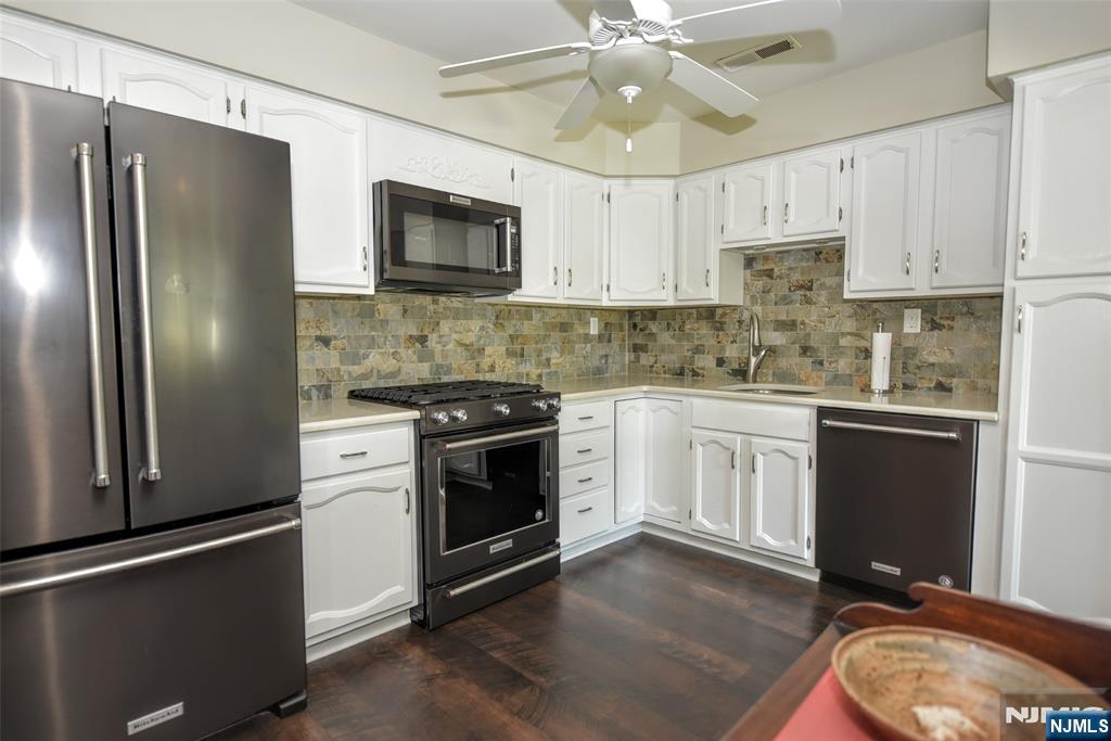 79 Konight, #79, Mahwah, NJ 07430 Listing Photo  5