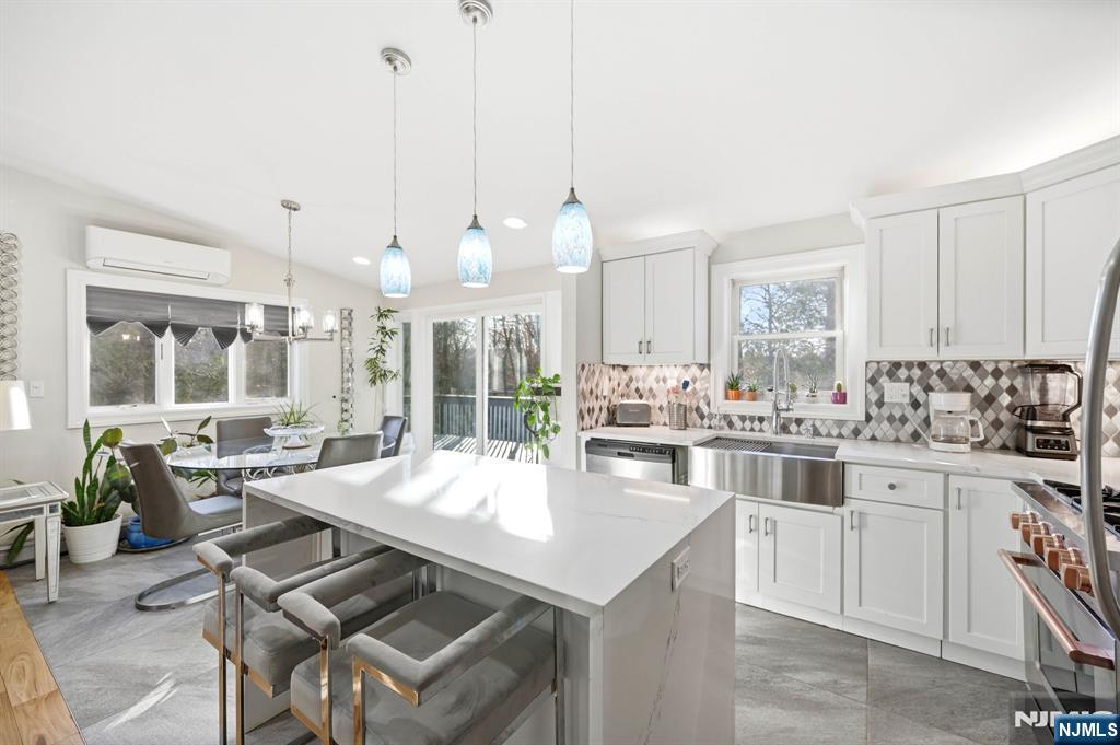 Kitchen island with eat-in area