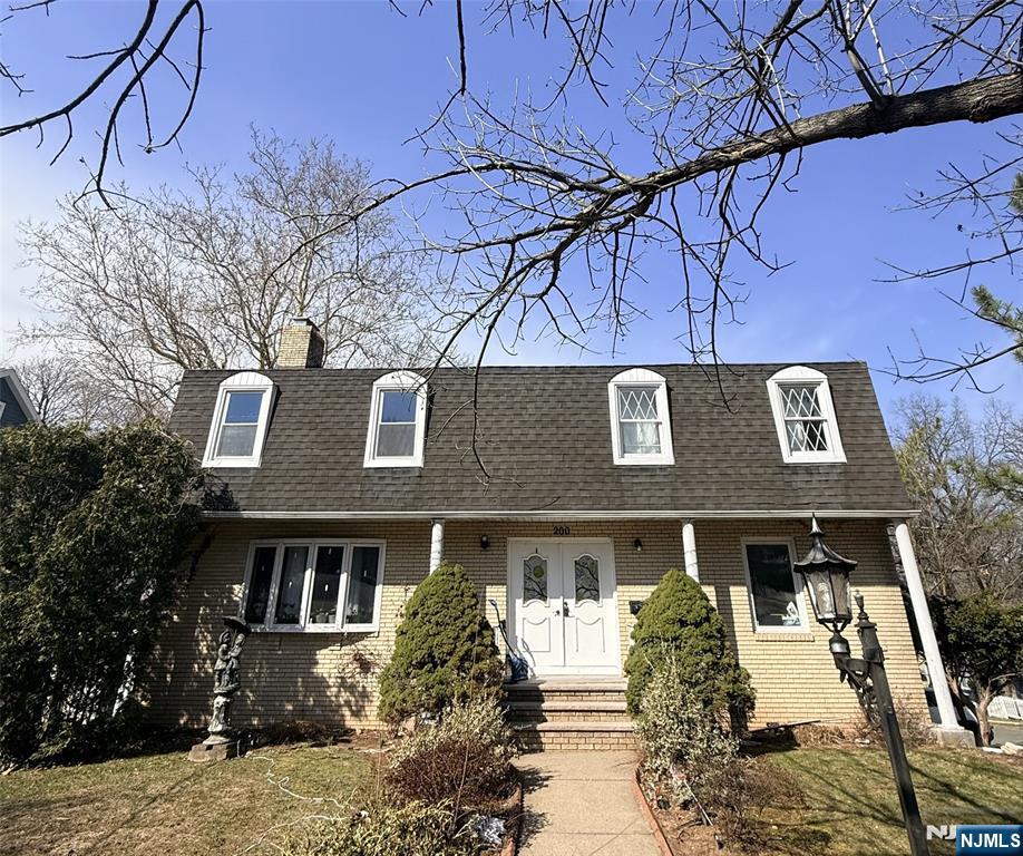 200 Larch Avenue