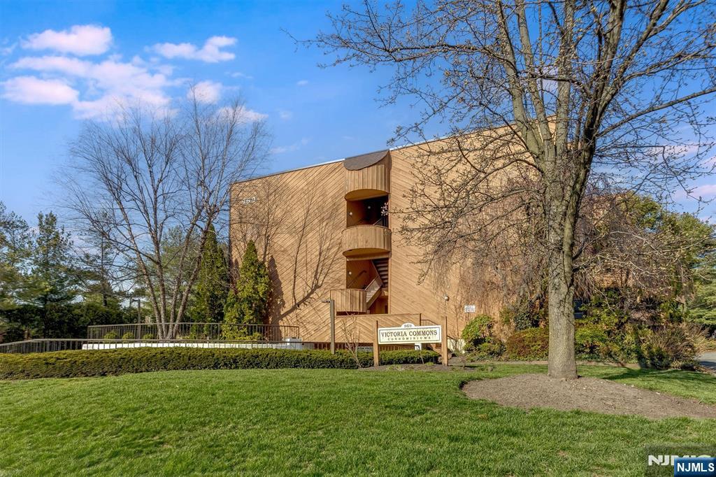 2000 Linwood Avenue UNIT 14D, Fort Lee, NJ, 07024