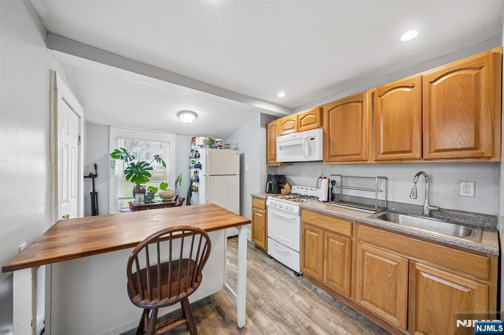 44 State Street - Photo 5