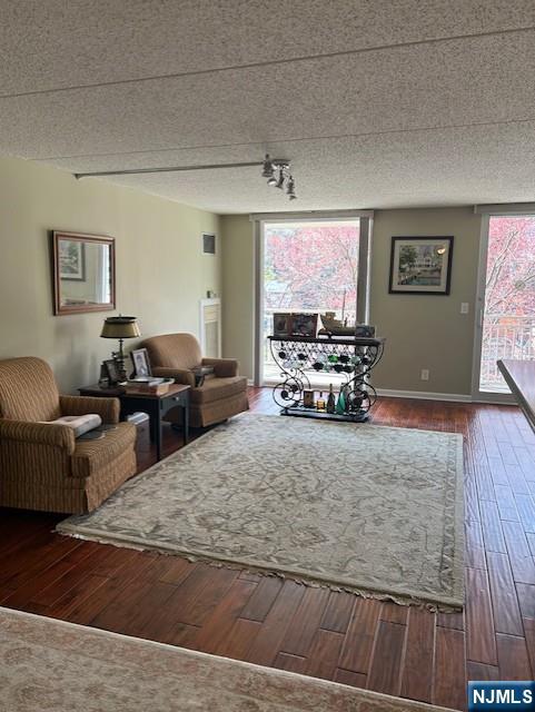 1055 River Rd #501, Edgewater, NJ 07020