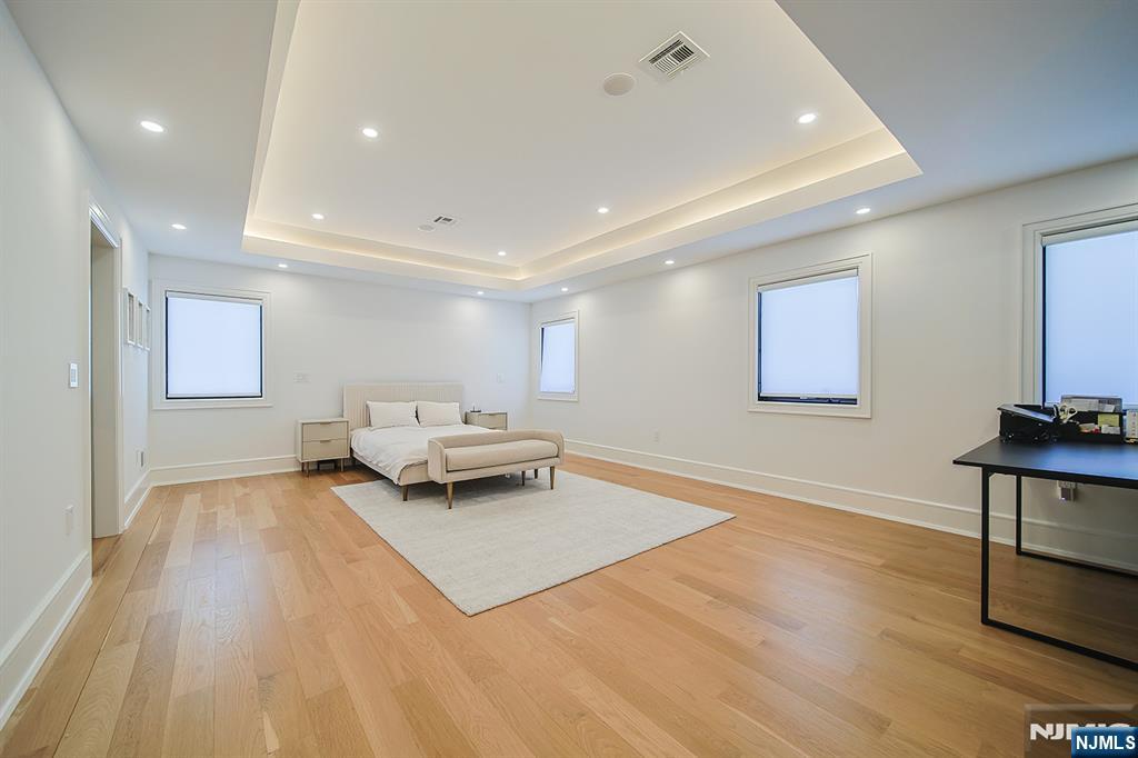 144 Village Circle