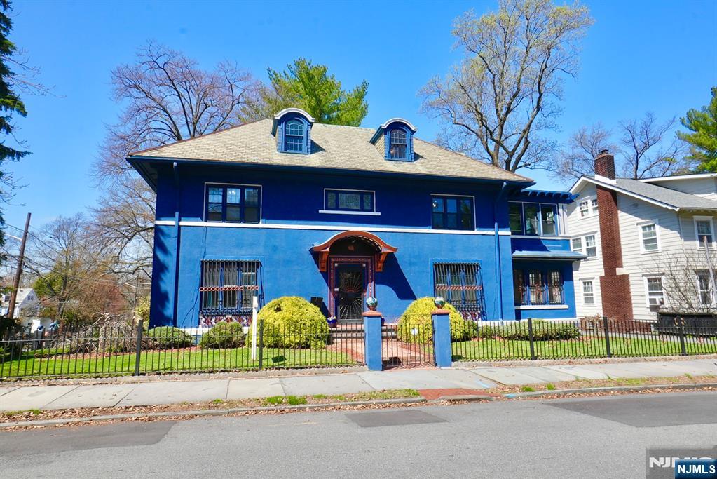 211 N 13Th St, Newark City, NJ, 07107-1226