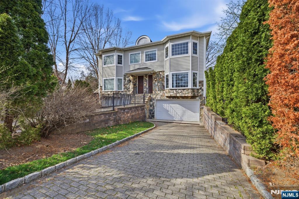 11 Hudson, Englewood Cliffs, NJ, 07632