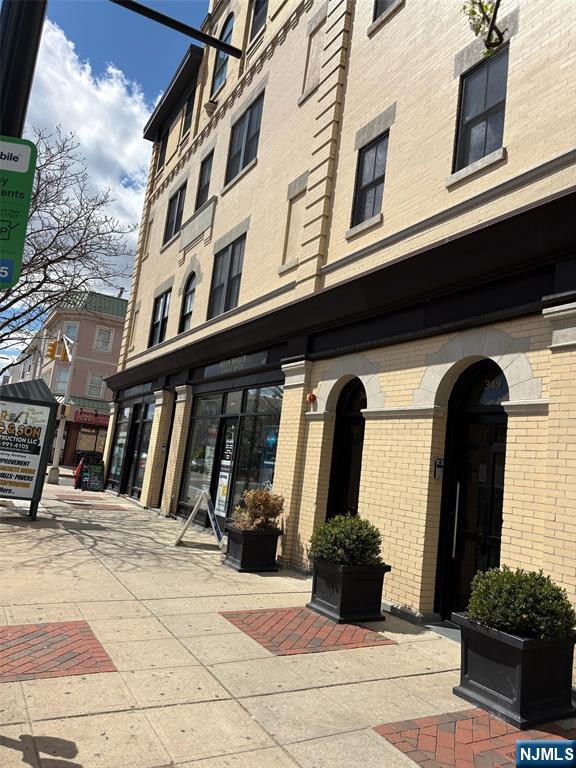 Rosa Agency Listings