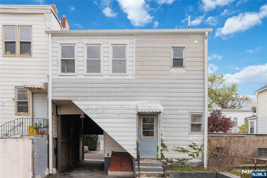 36 Edison Street