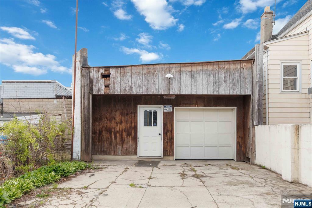 36 Edison Street