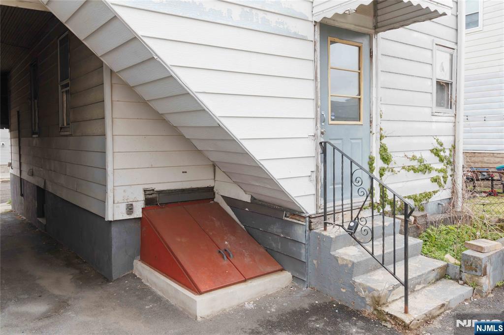 36 Edison Street