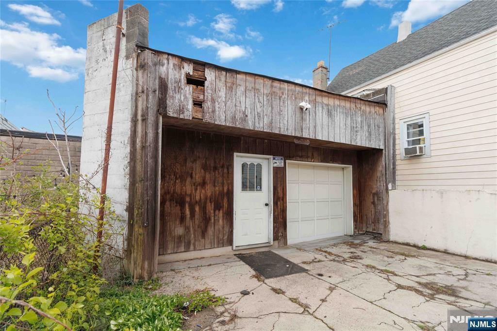 36 Edison Street