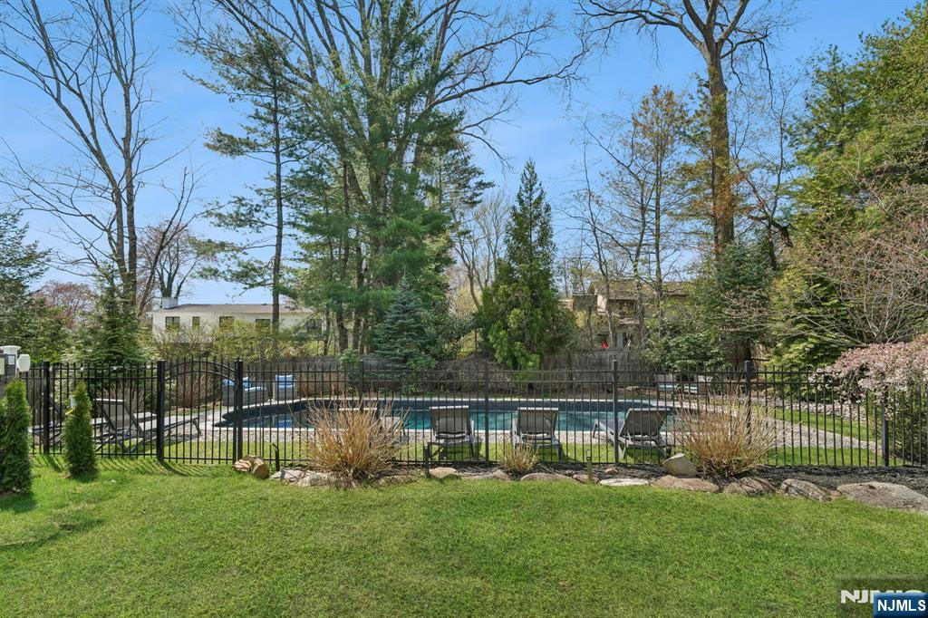 45 Meadow Street - Photo 3