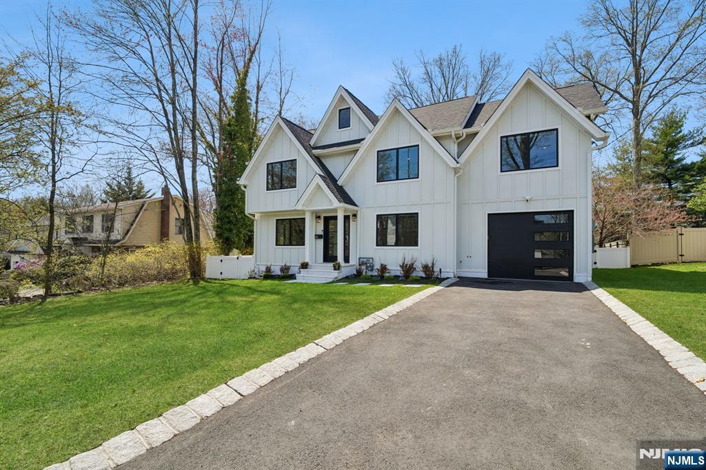 45 Meadow Street