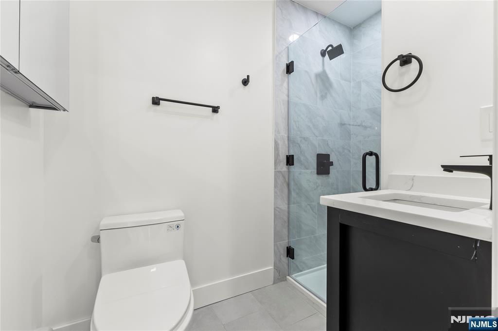 633 Lafayette Avenue — photo 12