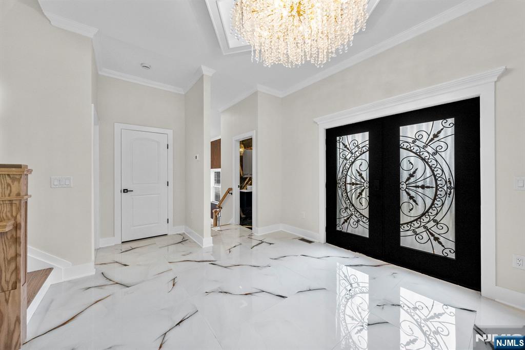 38 Pershing Place - Photo 3