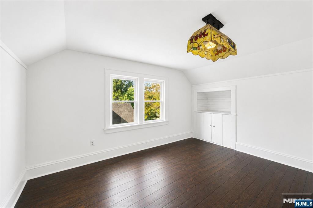 76 Magnolia Avenue — photo 12
