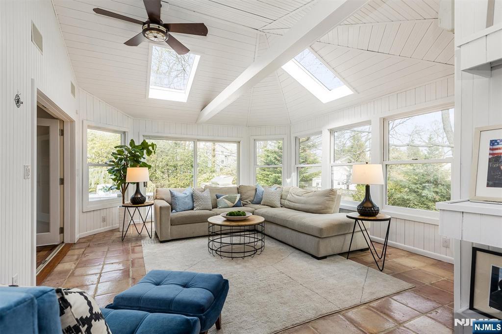 109 Clarewill Avenue