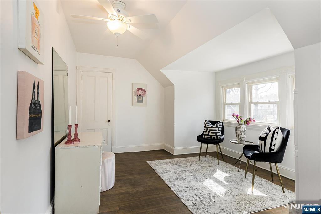 109 Clarewill Avenue