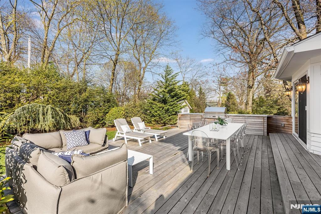 109 Clarewill Avenue