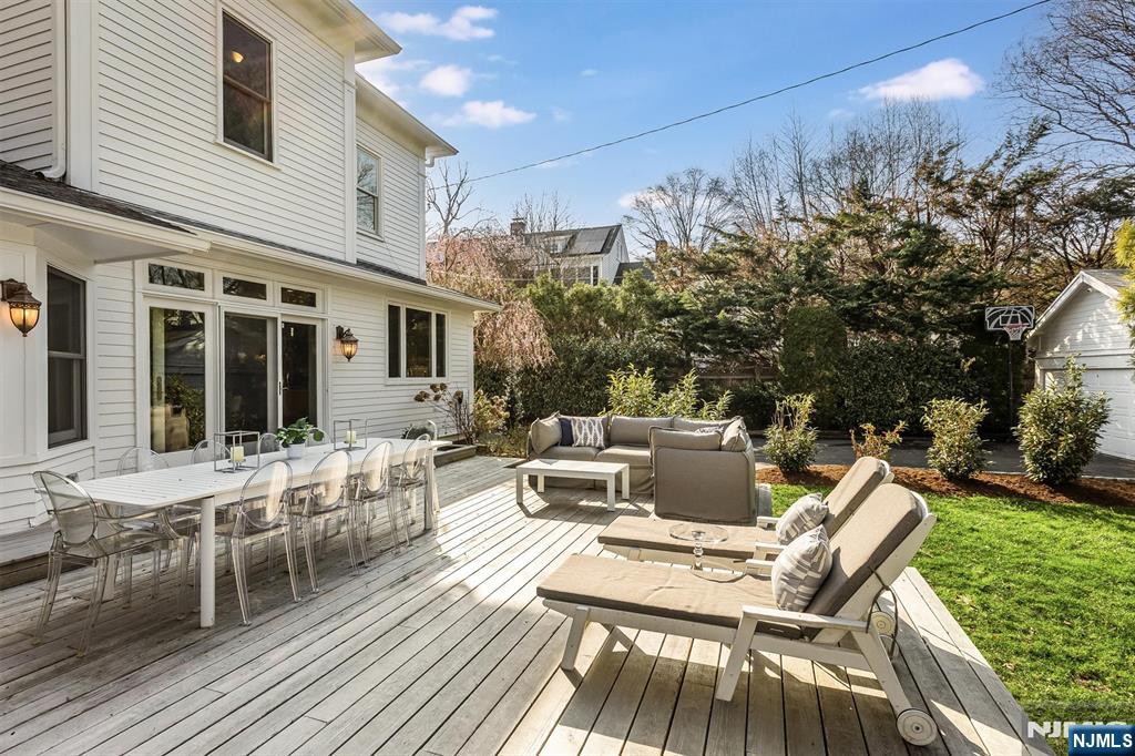 109 Clarewill Avenue