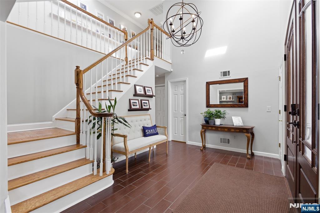 407 Mark Lane - Photo 5