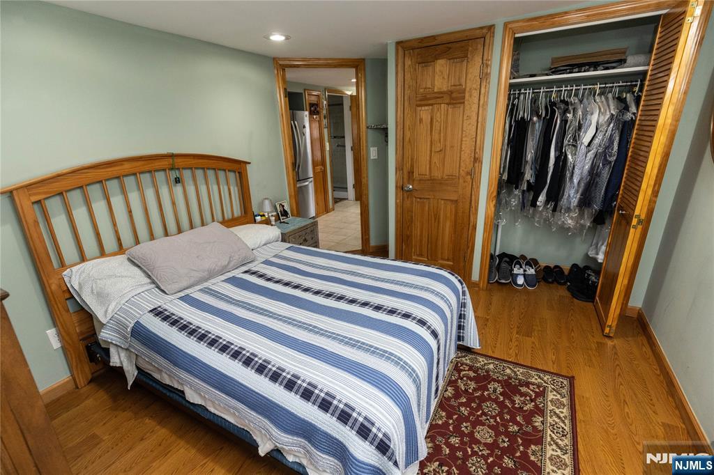 852 Springfield Avenue