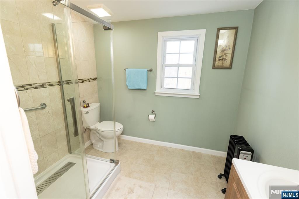 852 Springfield Avenue