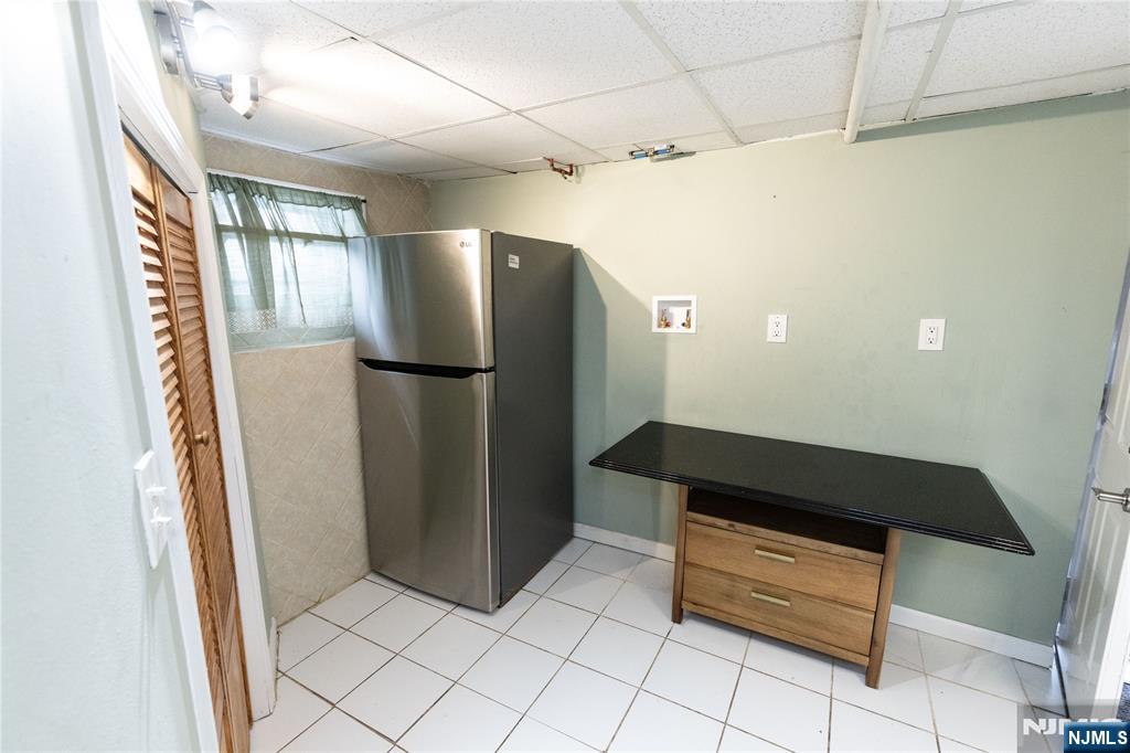 852 Springfield Avenue