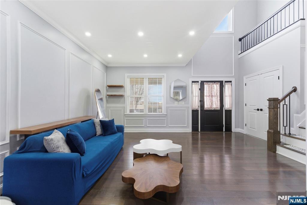 10 Hillside Avenue - Photo 5