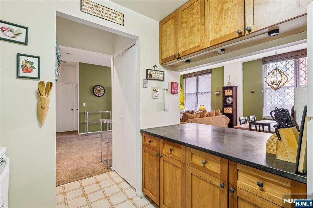 111 Mulberry Street UNIT 2-V, Newark, NJ, 07102