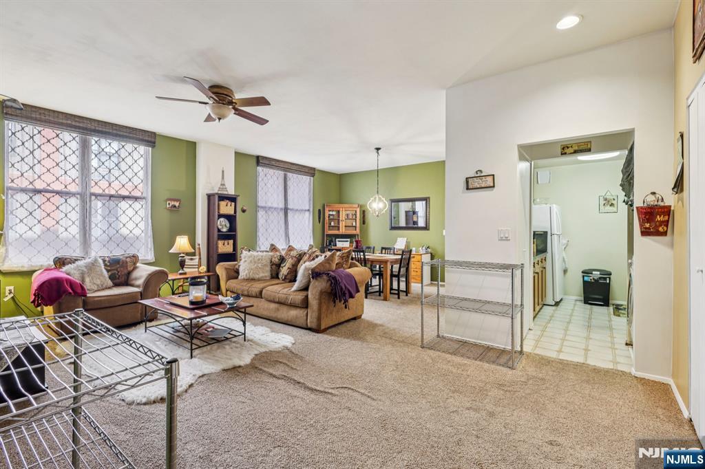 111 Mulberry Street UNIT 2-V, Newark, NJ, 07102