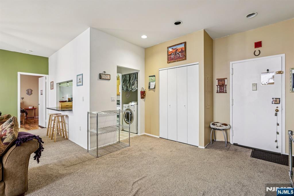 111 Mulberry Street UNIT 2-V, Newark, NJ, 07102