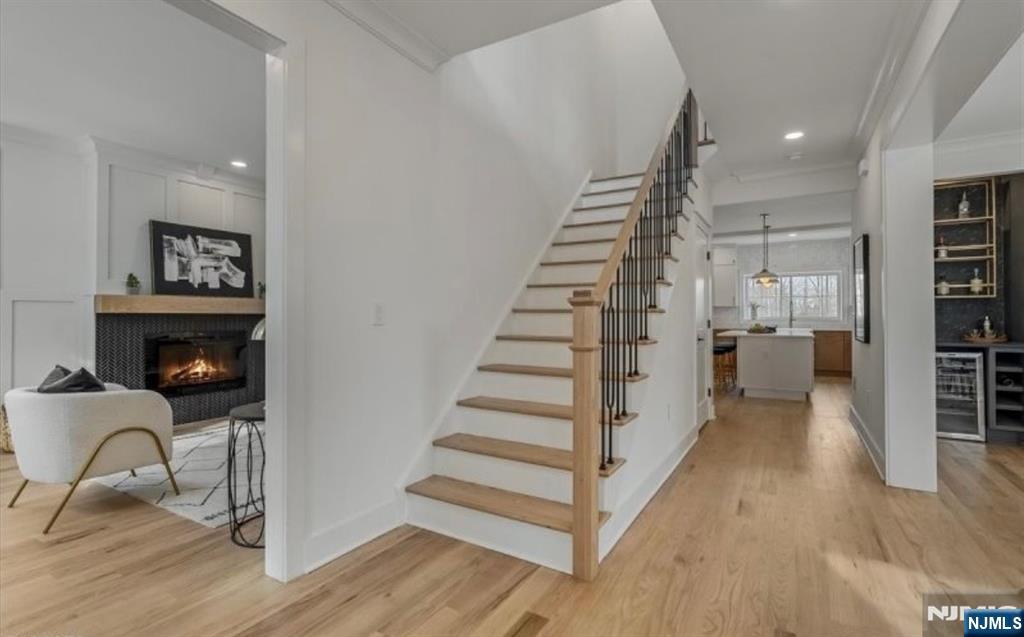 55 Forest Avenue - Photo 2