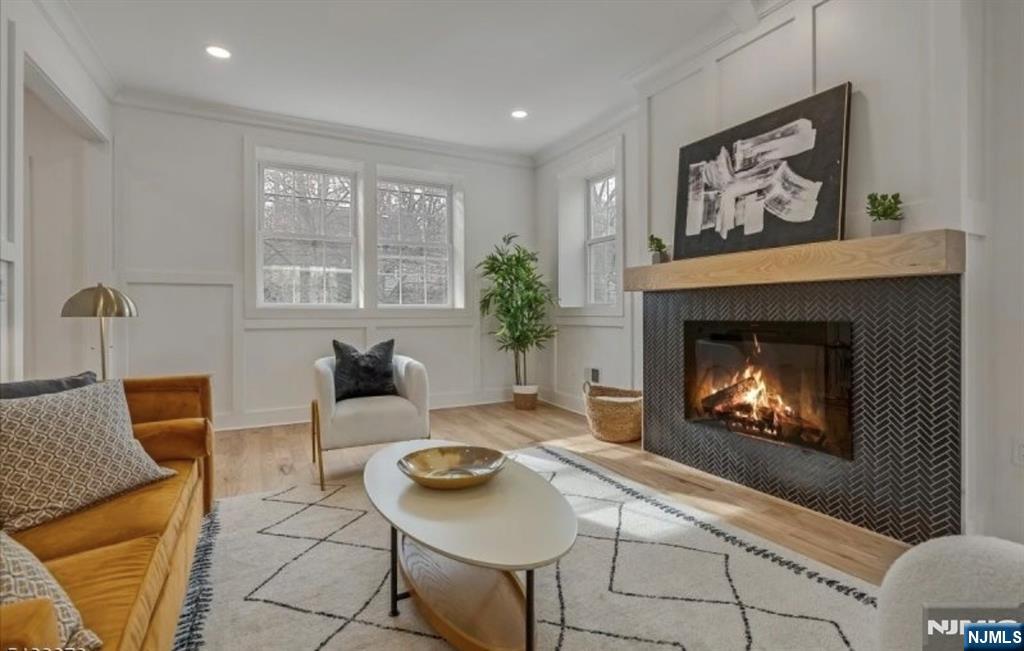 55 Forest Avenue - Photo 3