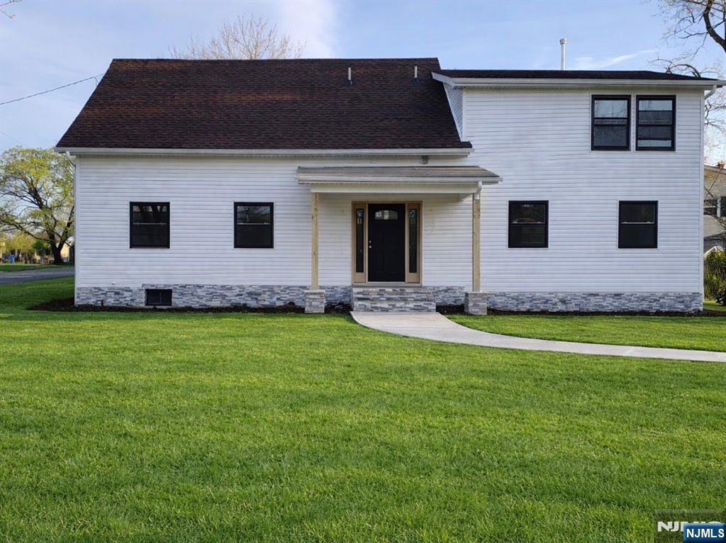 77 Greenbrook Road - Photo 2