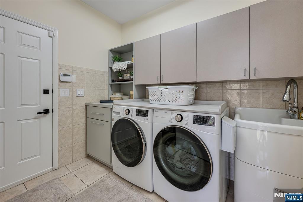 18 Renshaw Drive, Montville Township, NJ, 07045