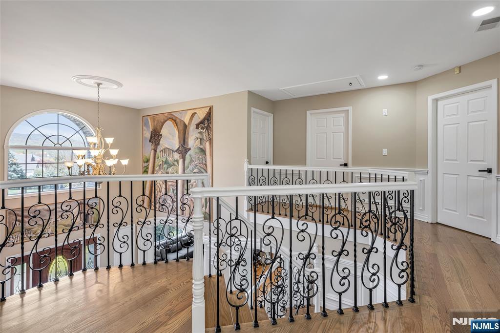 18 Renshaw Drive, Montville Township, NJ, 07045