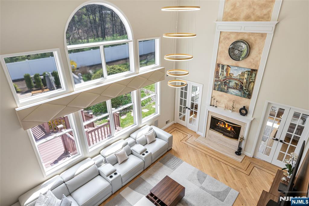 18 Renshaw Drive, Montville Township, NJ, 07045