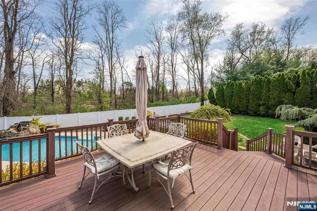 18 Renshaw Drive, Montville Township, NJ, 07045