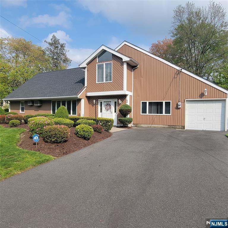 1212 The UNIT 1212, Tenafly, NJ, 07670