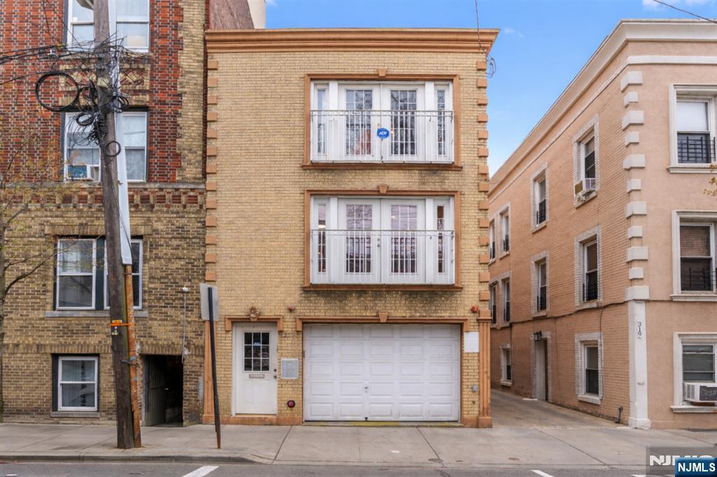 317 11th Street UNIT 2, Union City, NJ, 07087