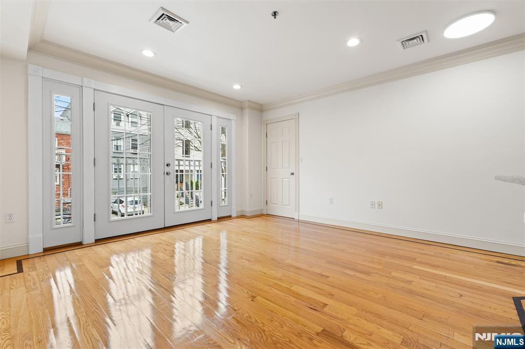 317 11th Street UNIT 2, Union City, NJ, 07087