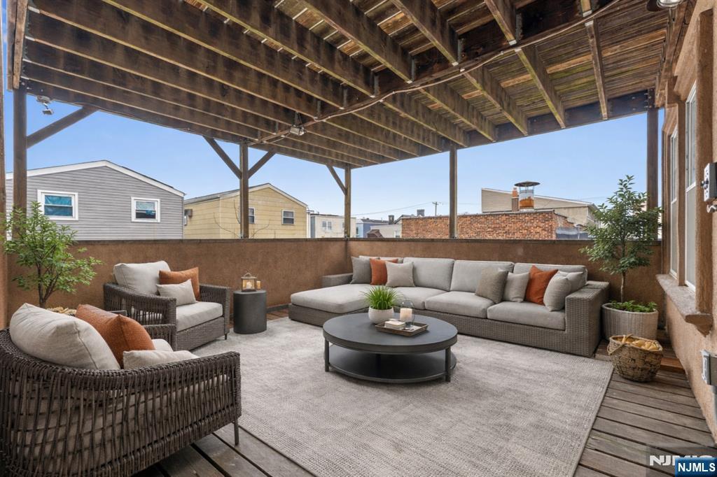 317 11th Street UNIT 2, Union City, NJ, 07087