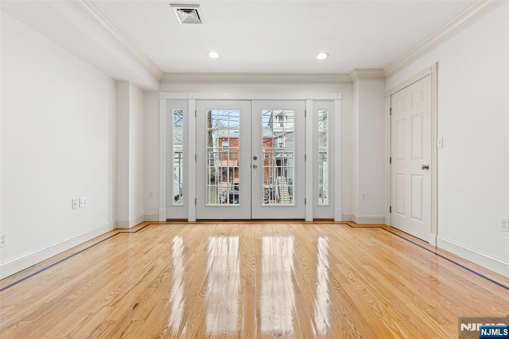 317 11th Street UNIT 2, Union City, NJ, 07087