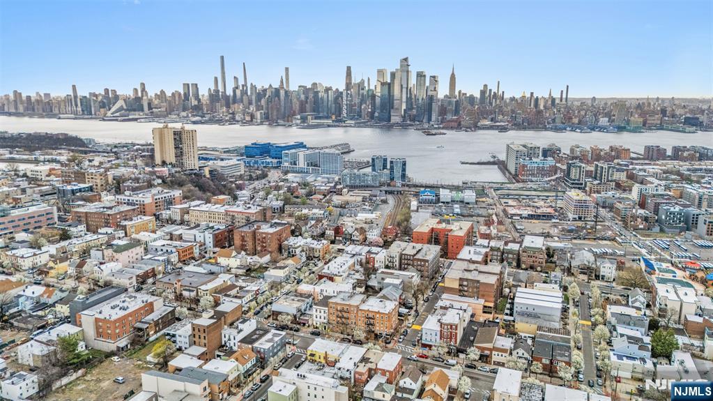 317 11th Street UNIT 2, Union City, NJ, 07087