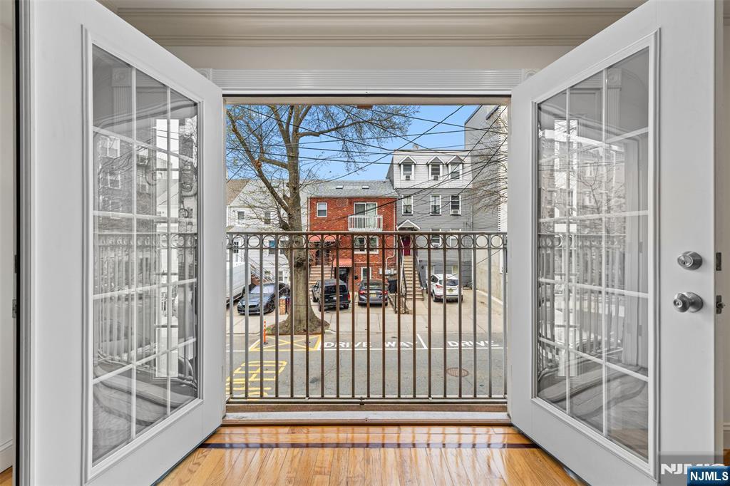 317 11th Street UNIT 2, Union City, NJ, 07087