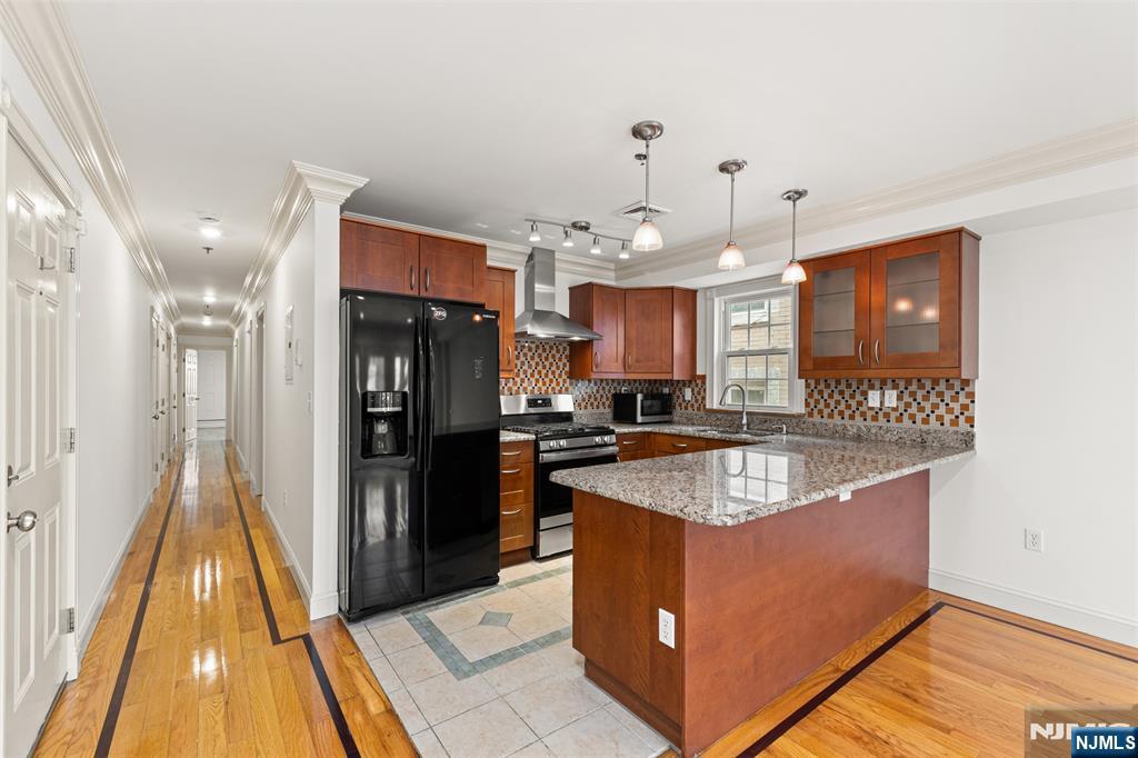 317 11th Street UNIT 2, Union City, NJ, 07087