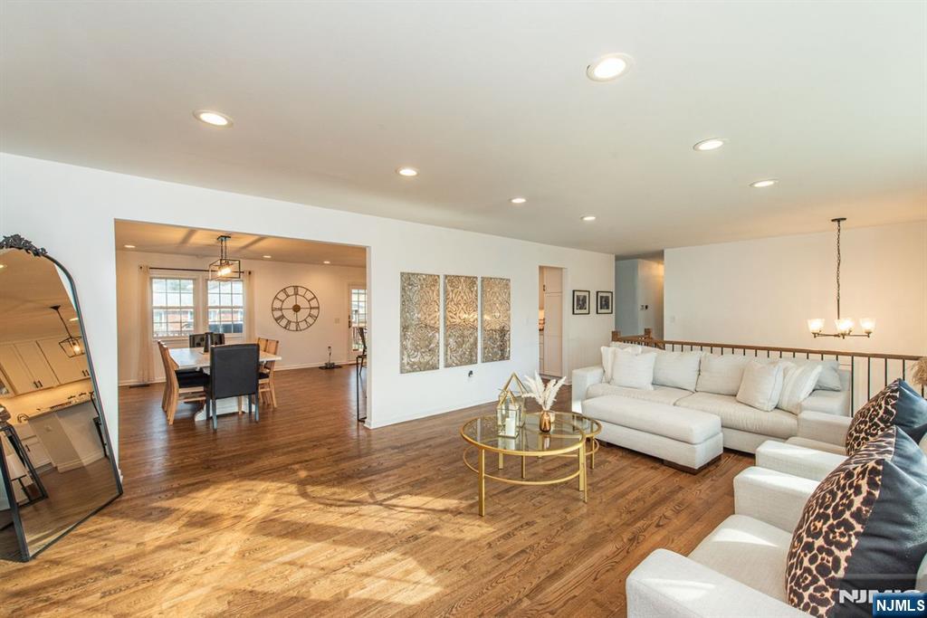 8 Cypress Court