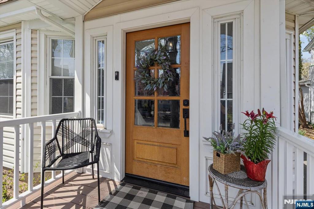 36 Hasbrouck Place, Rutherford, NJ, 07070